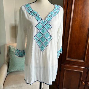 Solitaire Embroidered Tunic Swim Coverup Small